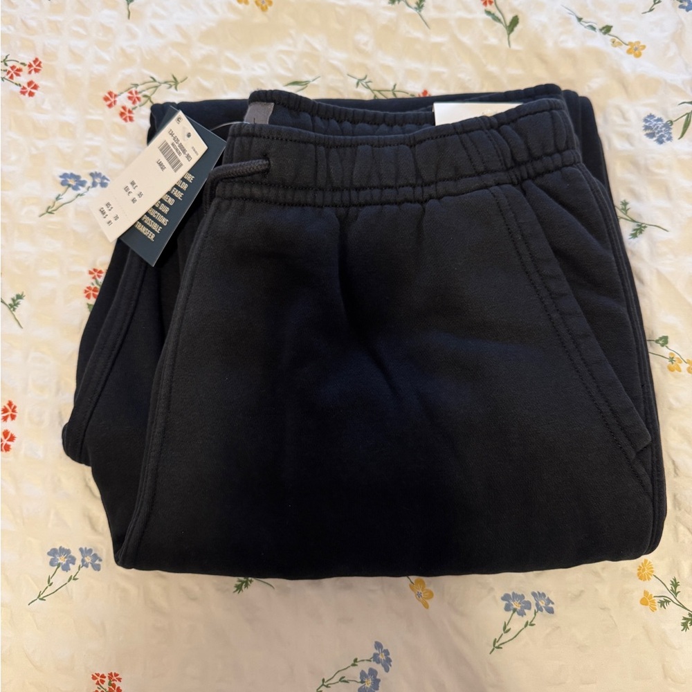 abercrombie dark gray baggy sweatpants